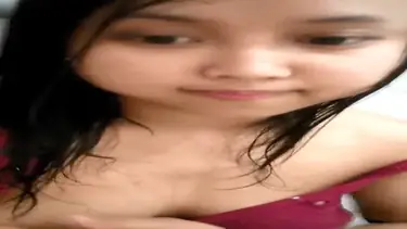 Cam Pembantu Sange Buat Pacar Bh Ungu